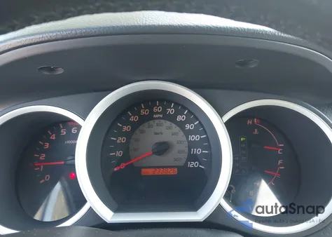 2011 Toyota Tacoma Prerunner V6 из США, поврежденный, VIN 3TMJU4GN0BM110452